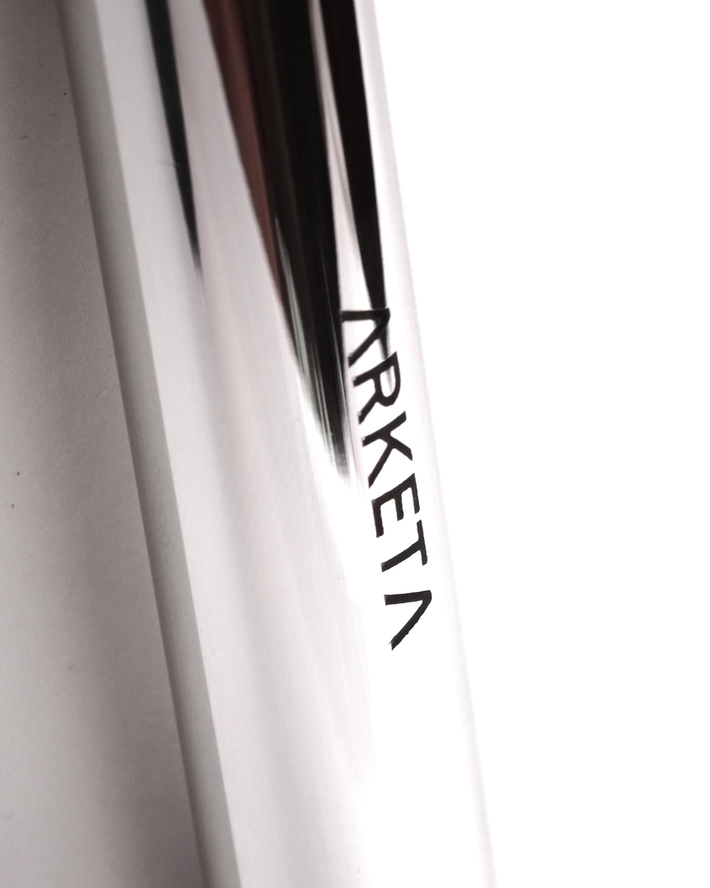 Arketa Cosmetics Spatula Makeup Brush
